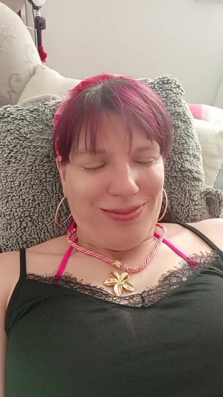 @CrazyAngelSteffi😜😜🥰🥰