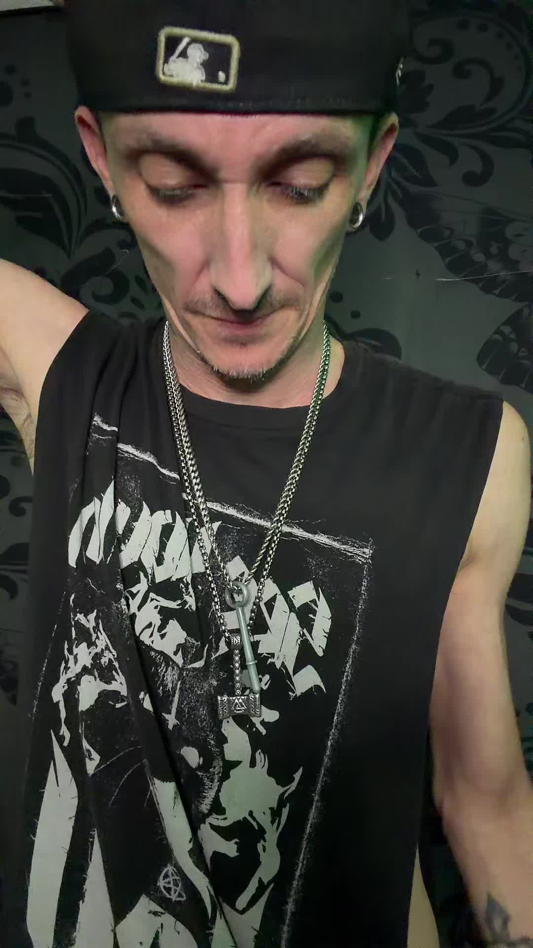 @𝒯𝑜𝓍𝒾𝒾𝒸𝐻𝓊𝓈𝓀𝓎𝒳𝐼𝐼𝐼