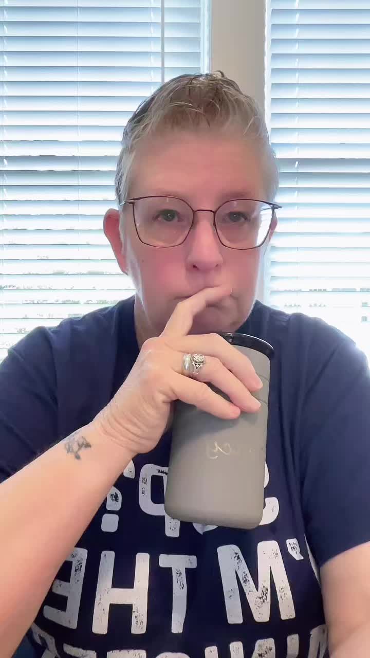 @tracysmessyworld
