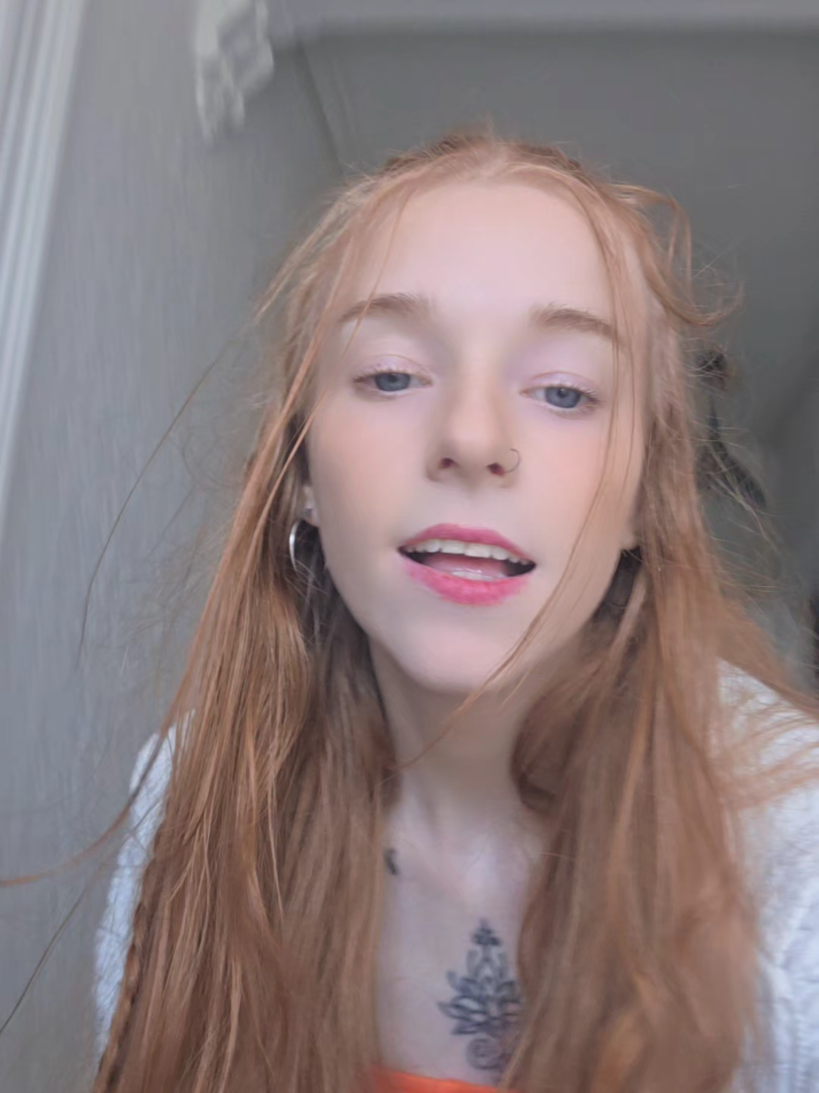 @LilRedCanvas