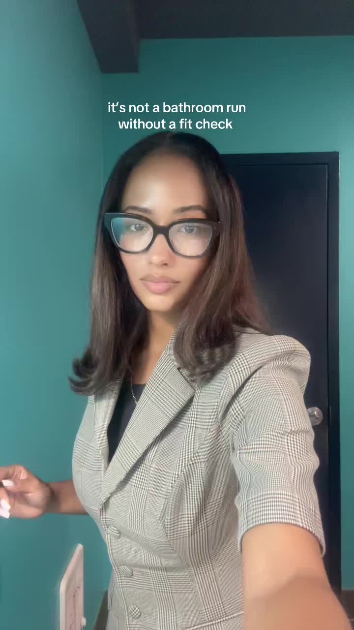 @Gabriela Anderson