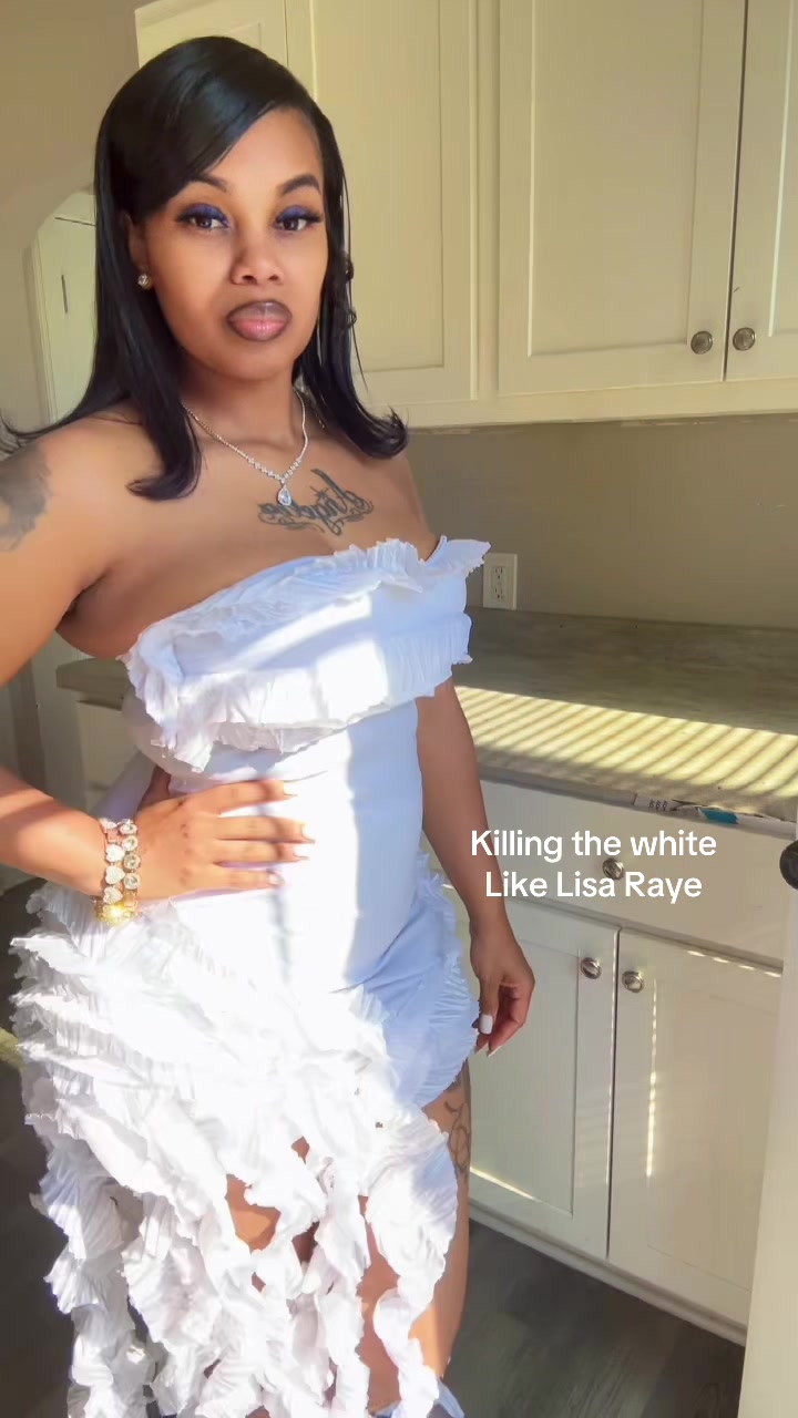 @Ms. Kayeloni/ Blessed 👑🌹