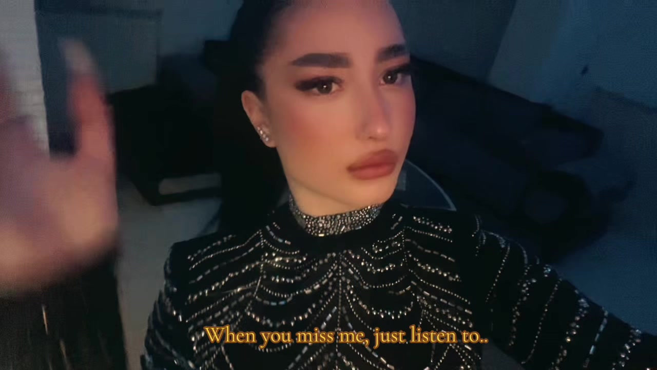 @M