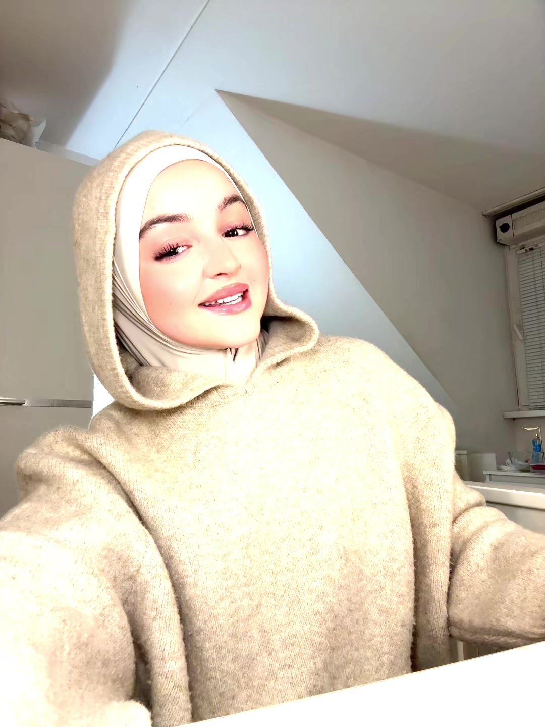 @Aya ☁️