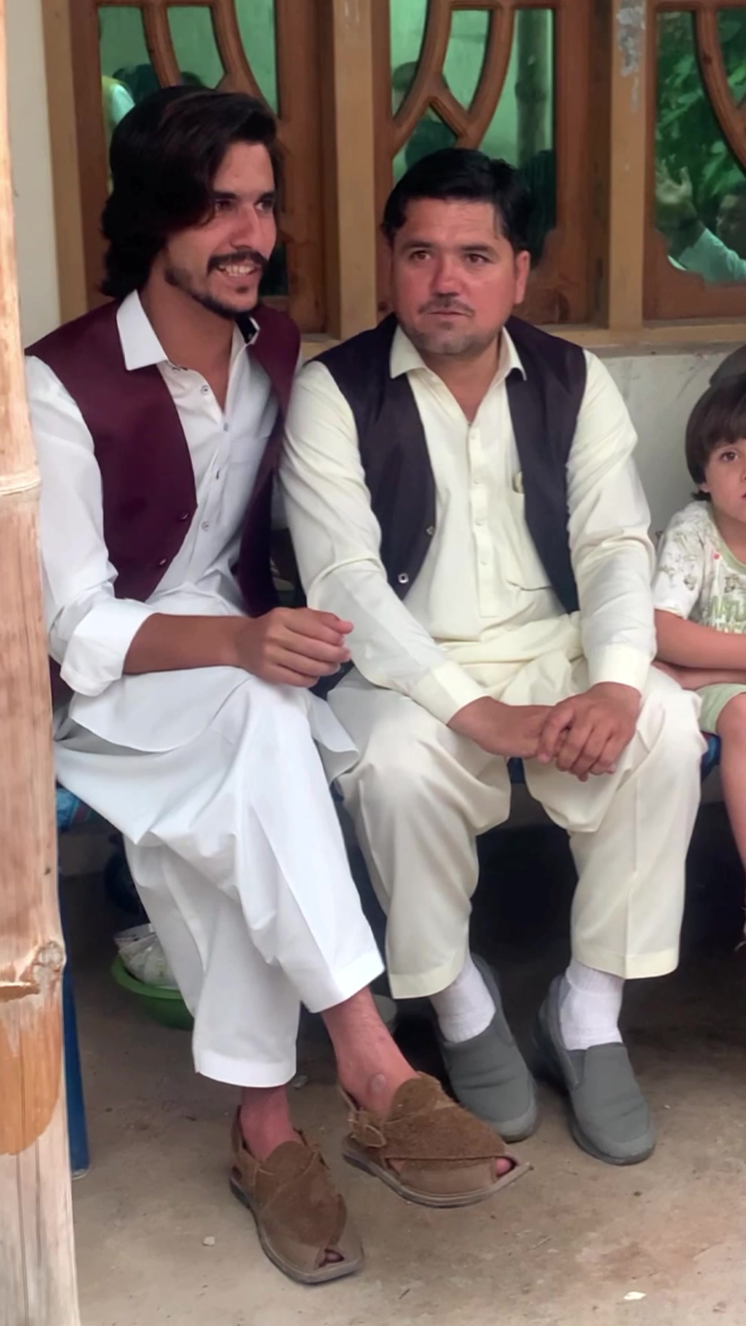 @zeeshan_mohmand1