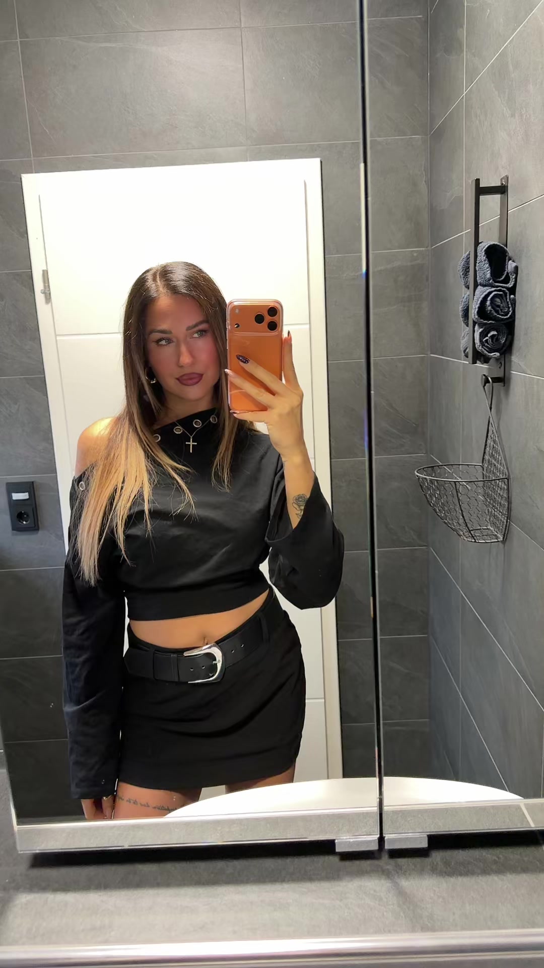 @Christina_Taissa🍒