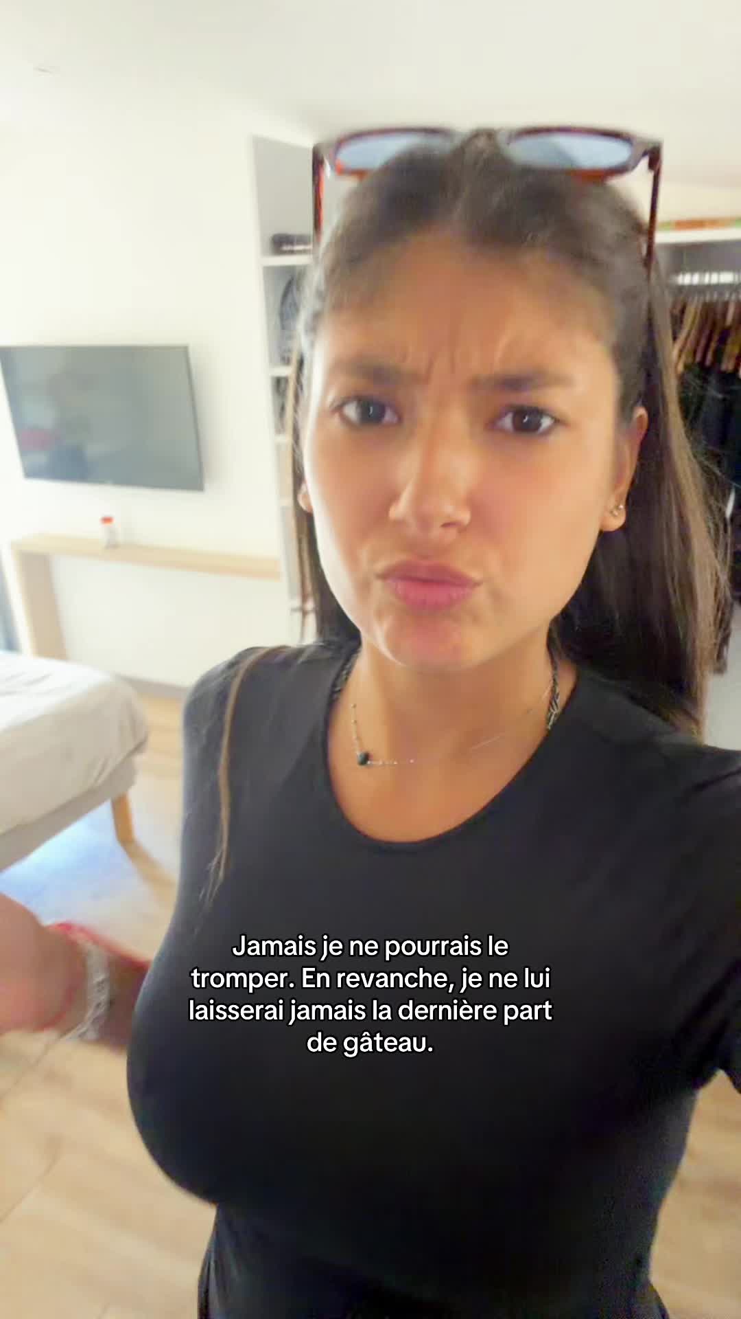 @elena