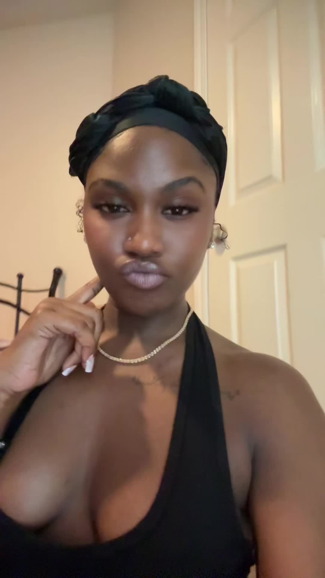 @actuallysolovely_
