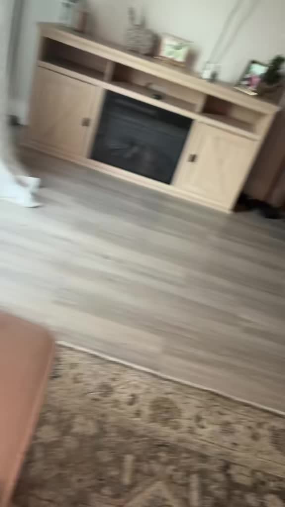 @ava.martiinez