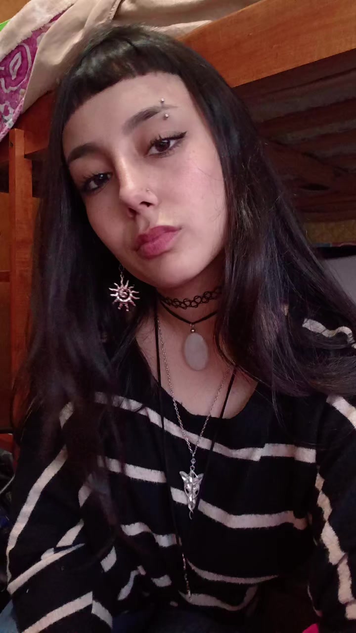 @violelinda