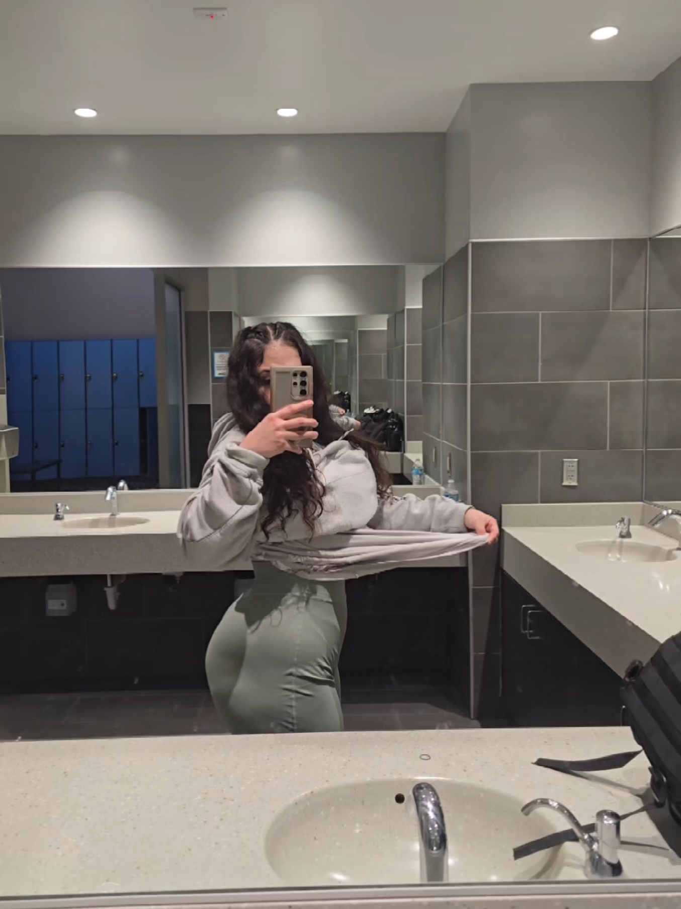 @Kathy Cantú