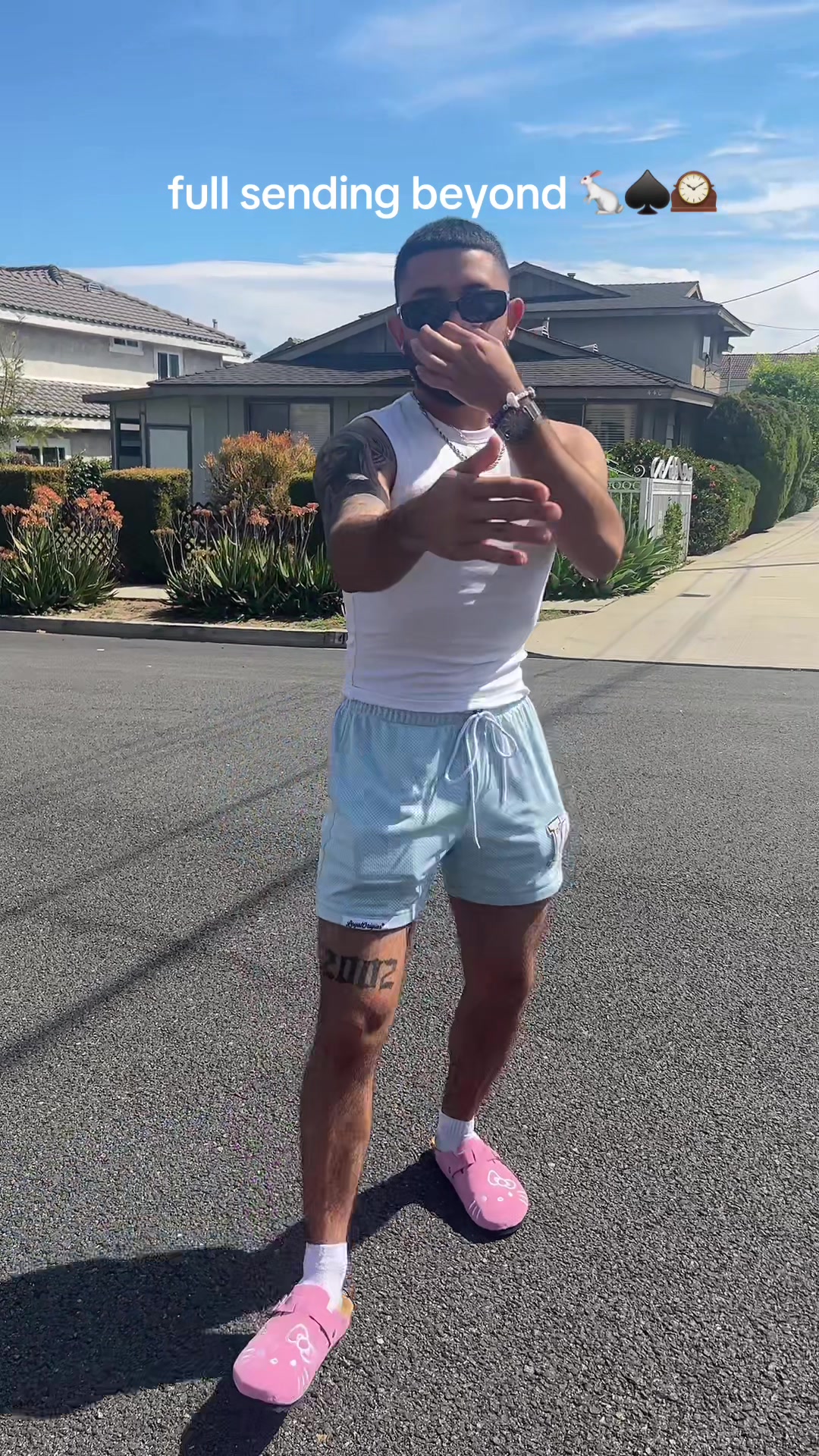 @♱