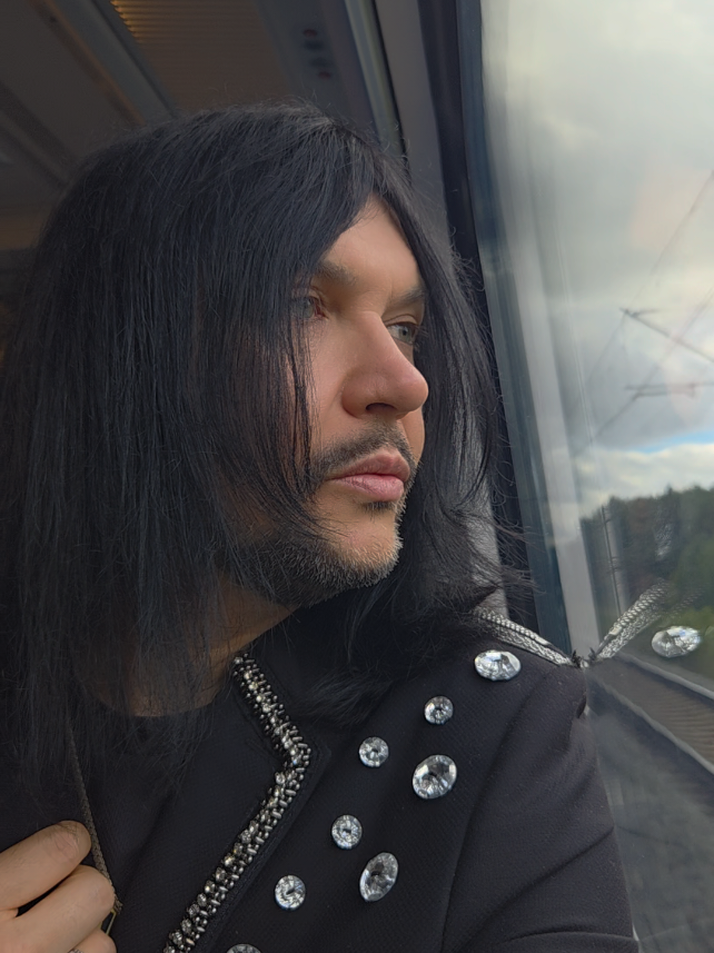 @Paweł Mosiołek
