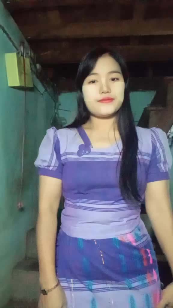 @မနှင်းဆီ