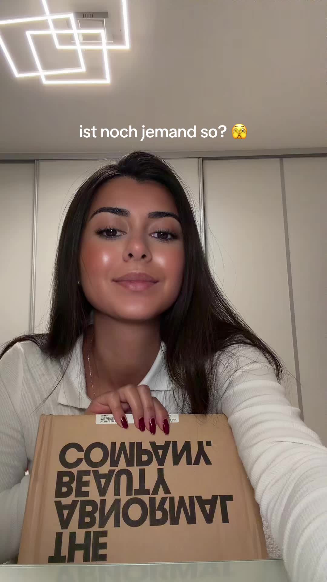 @atinaazizam