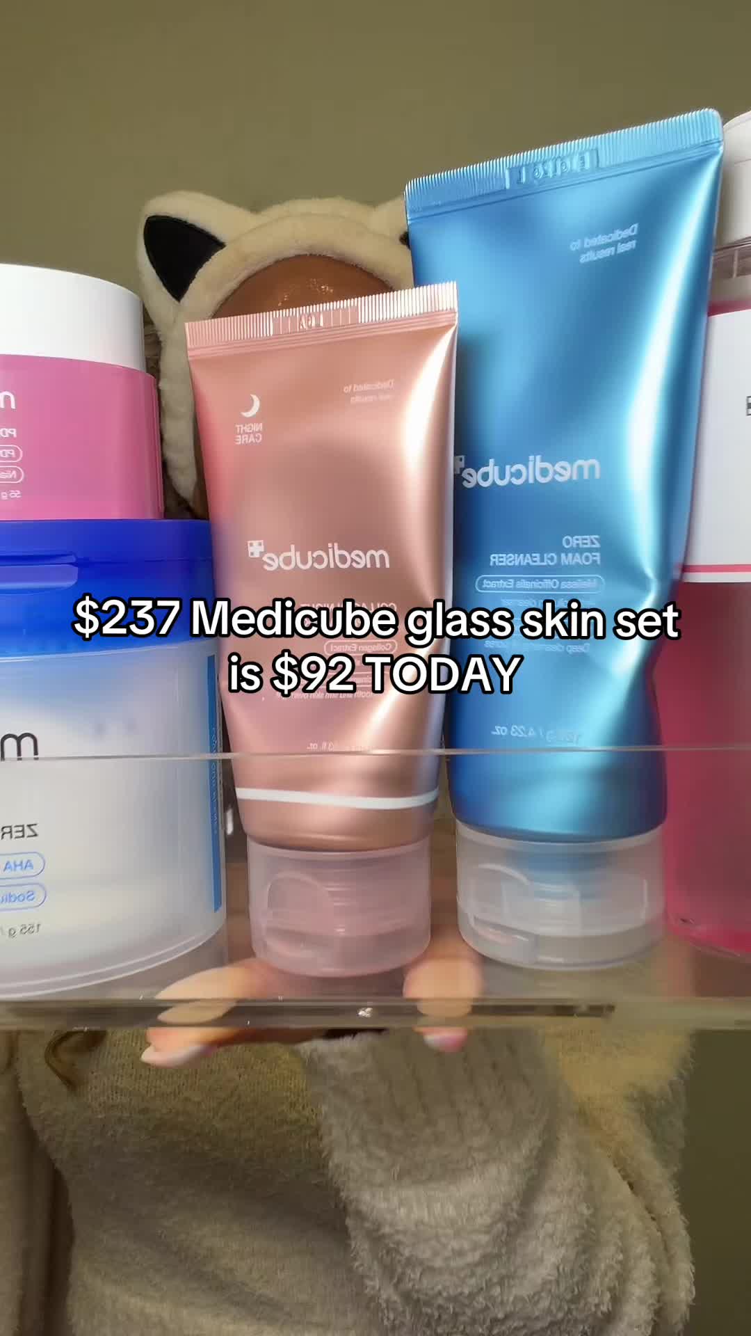 @JAZMIN BLOOM