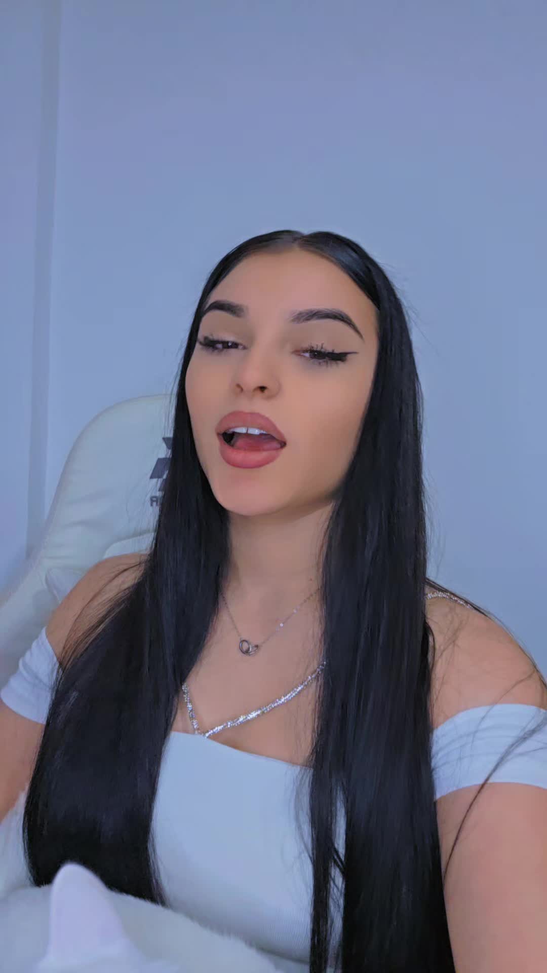 @&hearts;️Ana&hearts;️