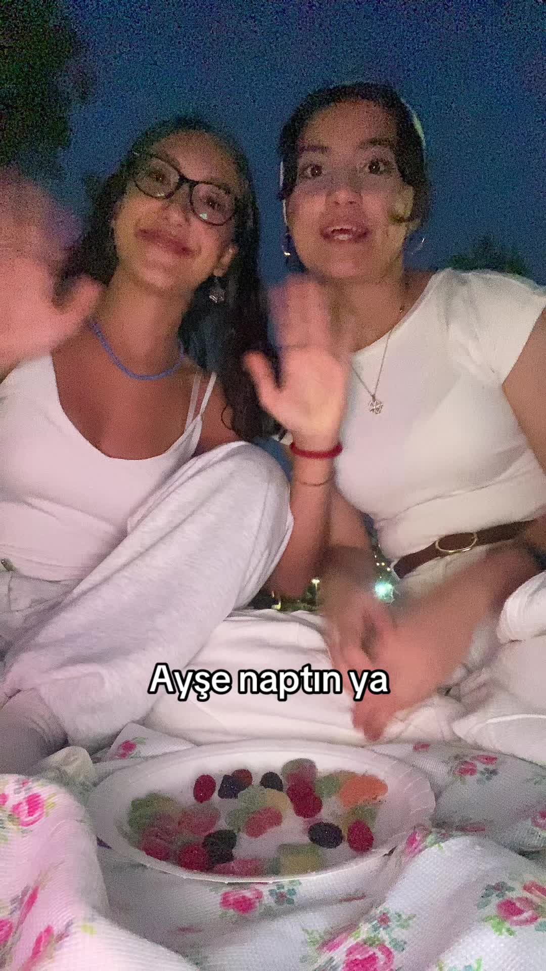 @zeze