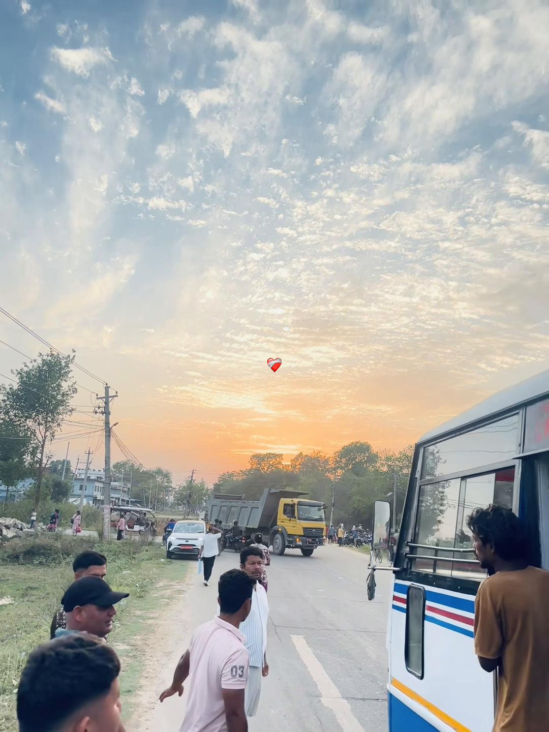 @नबिन 