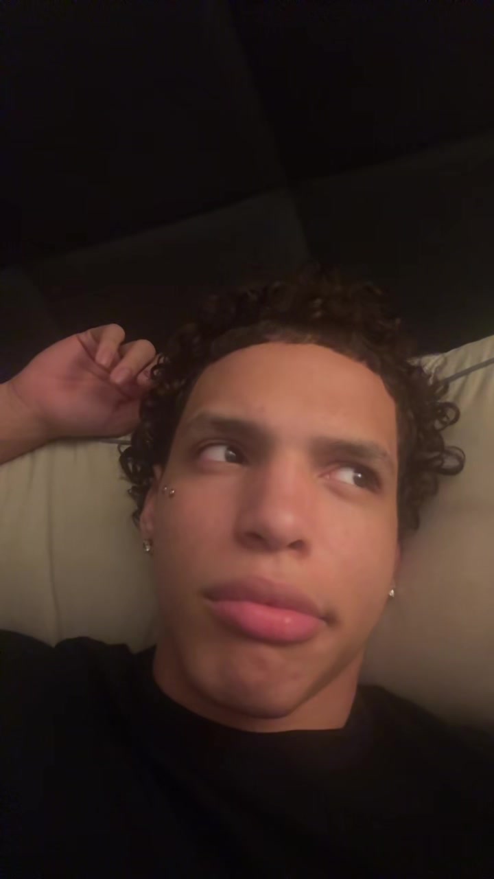 @moneehog
