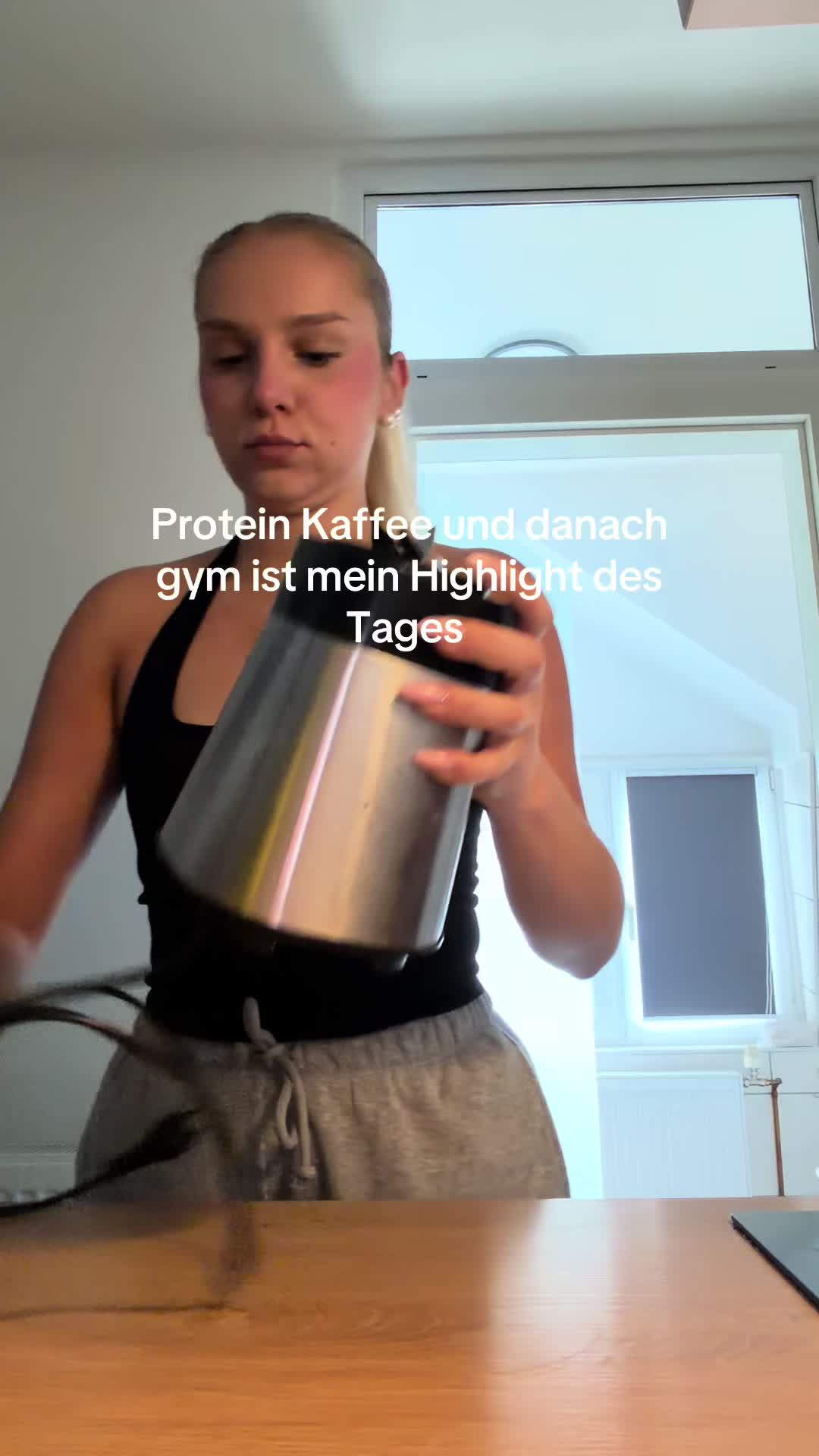 @glowingsusi