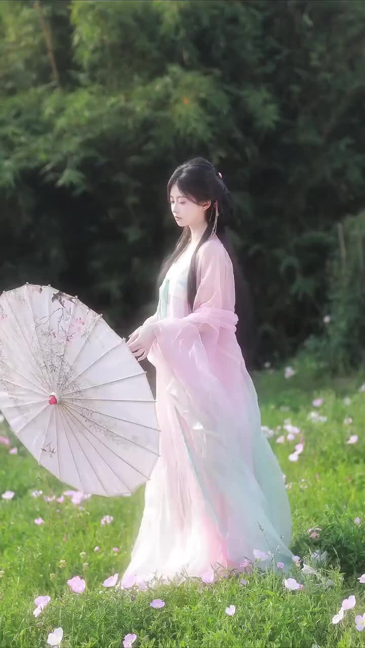 @🇧🇩~莉莉崽~🇨🇳