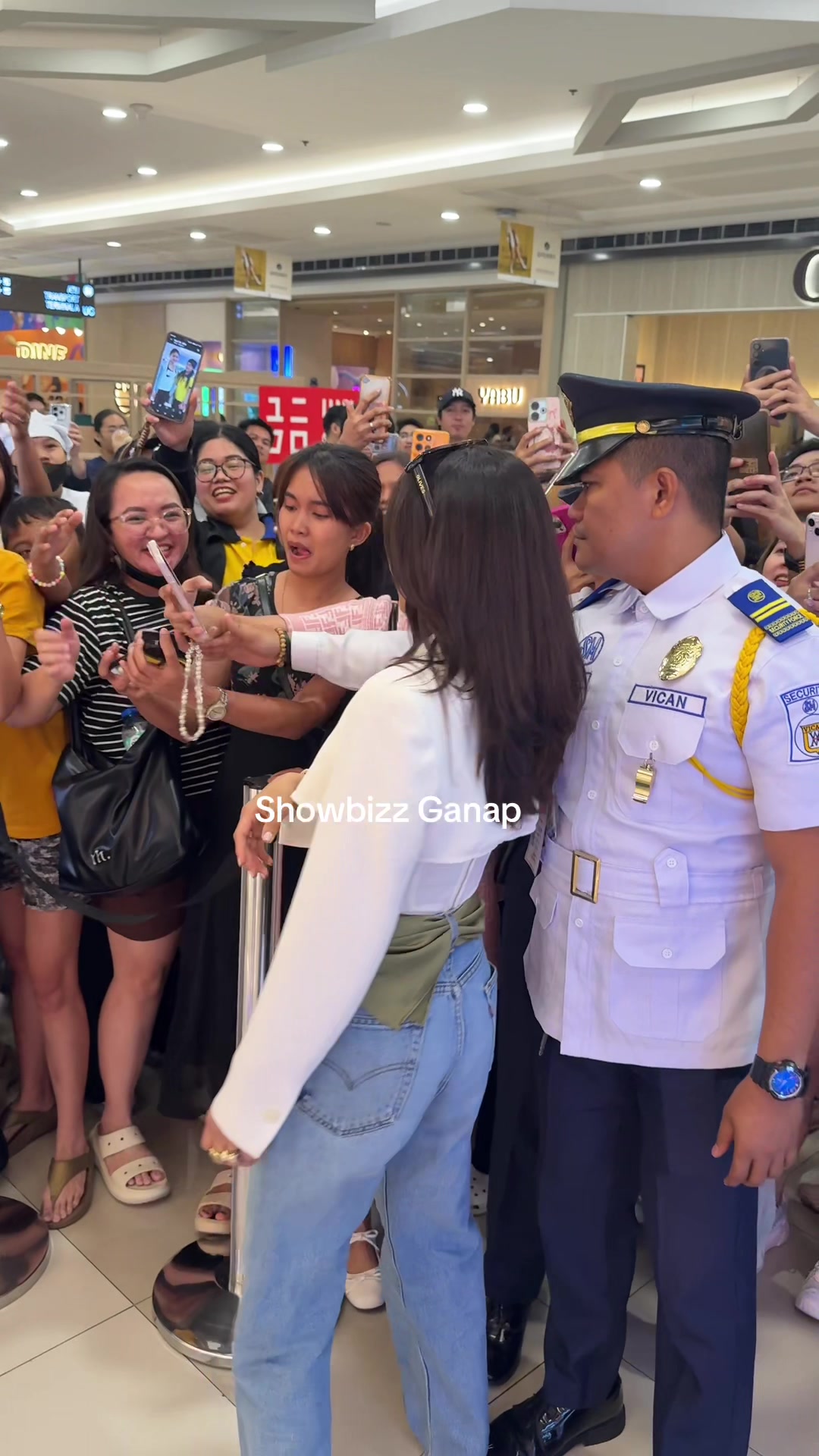 @Showbizz Ganap
