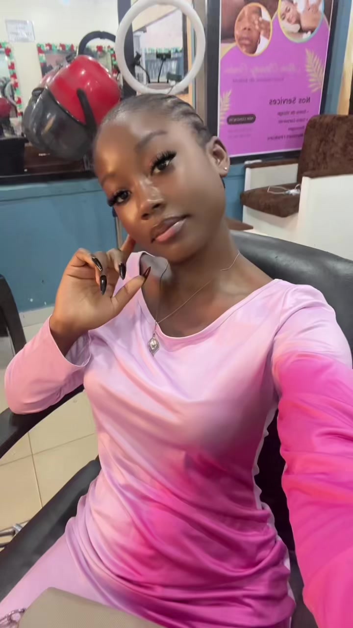 @SEXYNI🇨🇲