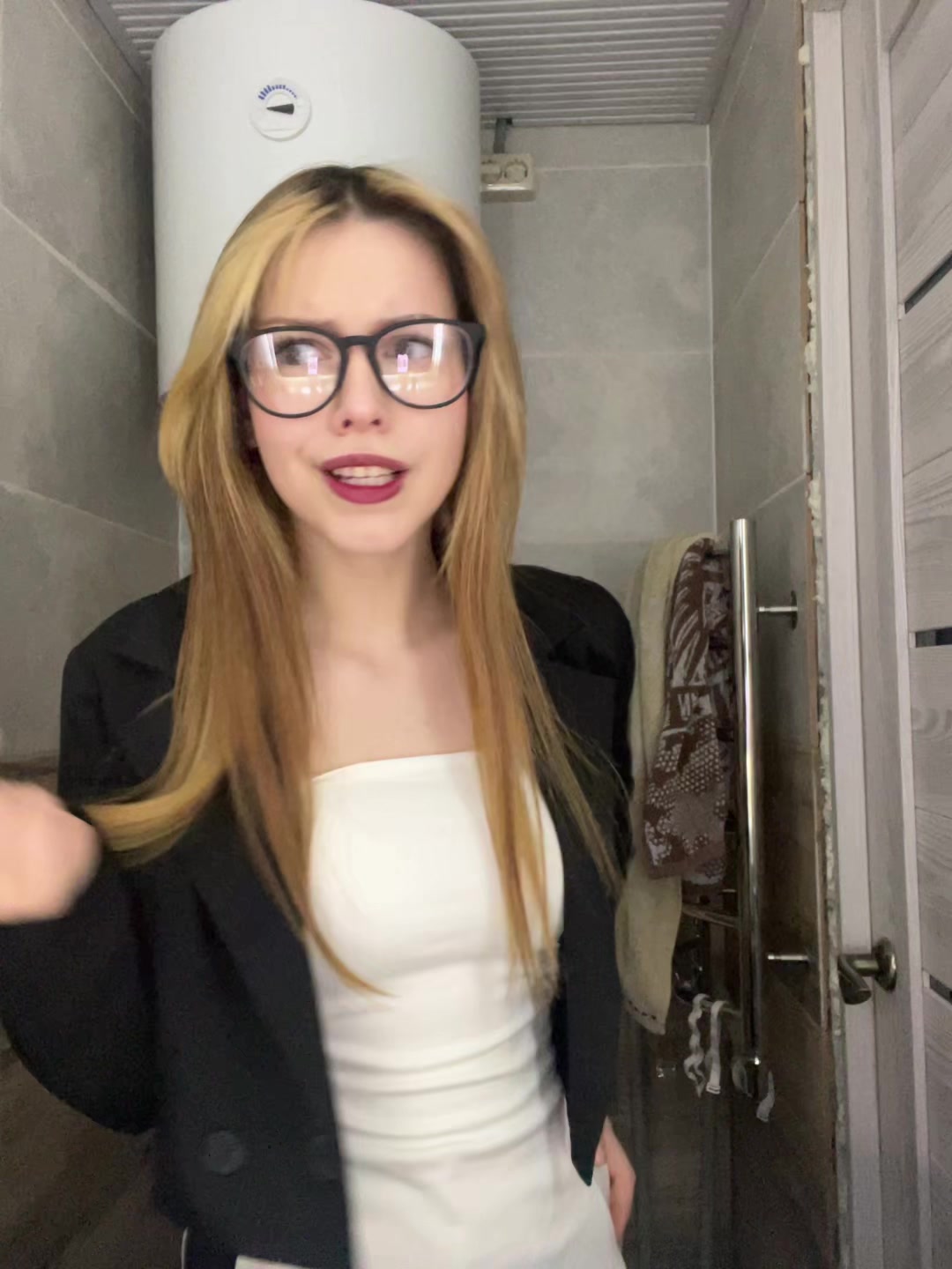 @Тгк:викусяя^^