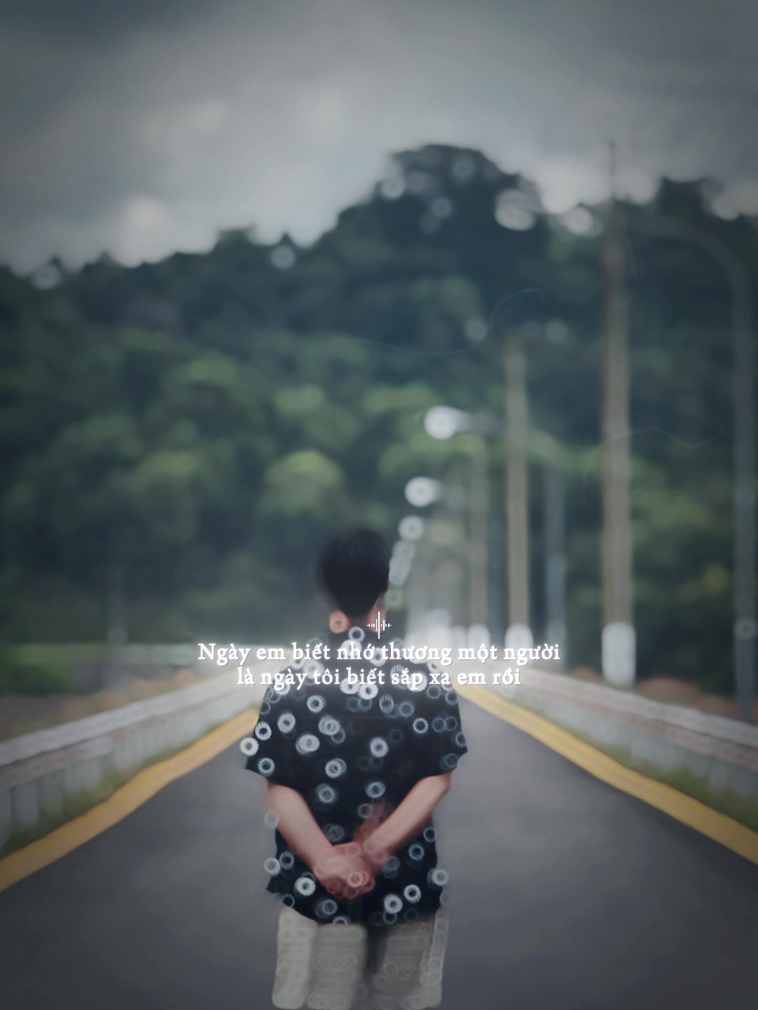 @Hiển