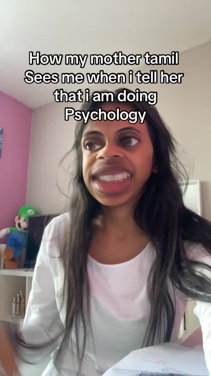 @varalarouge