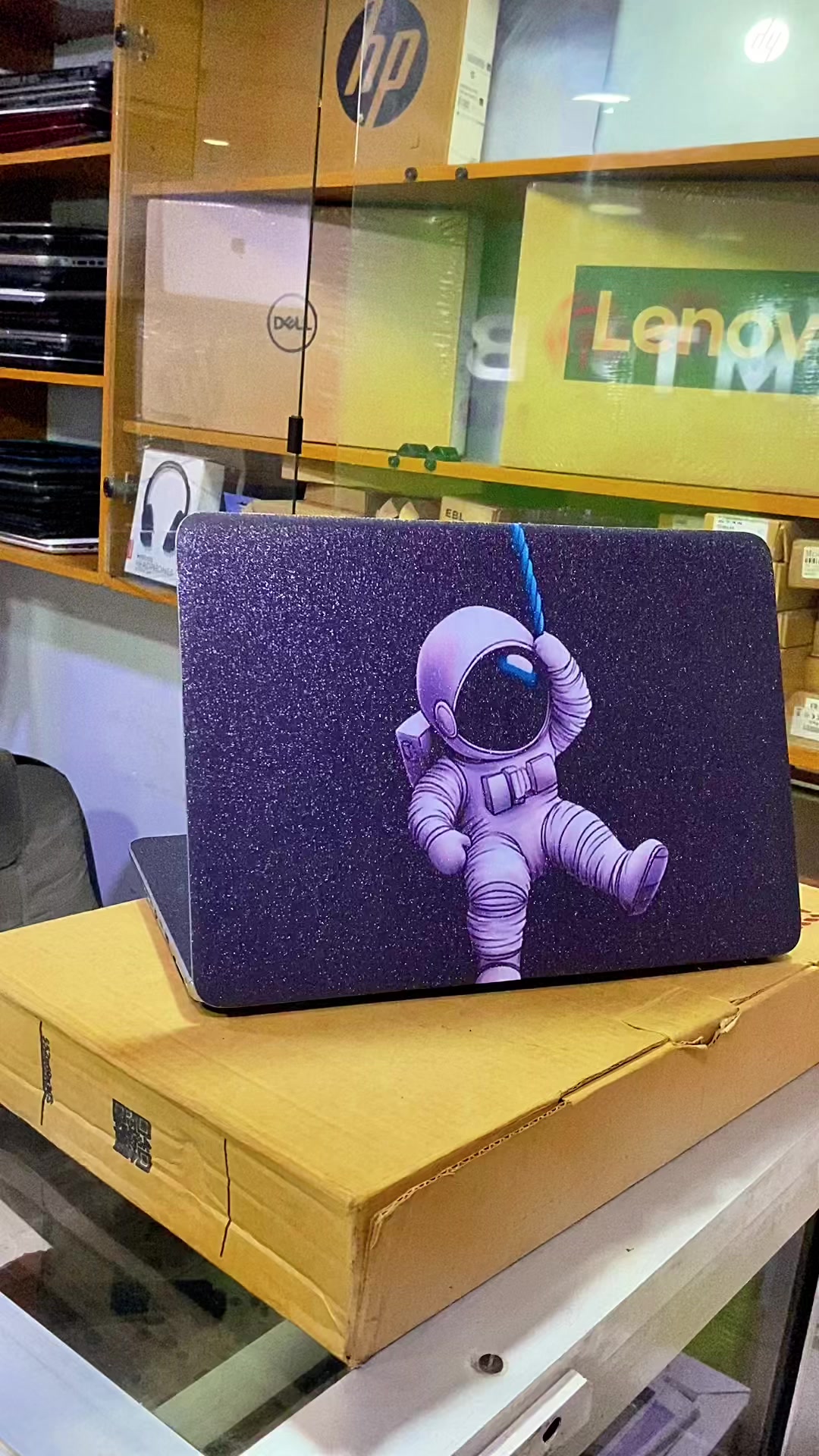 @Laptop store in Ibadan