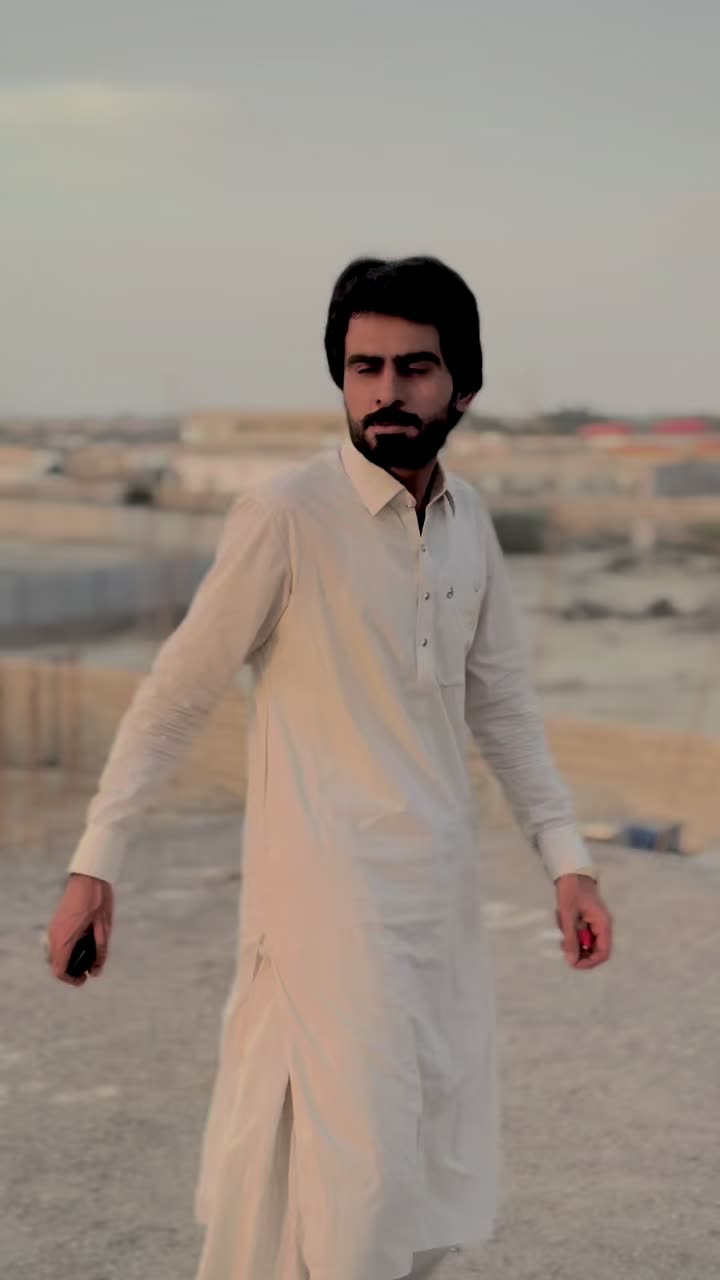 @LaaL KuLaNcHi
