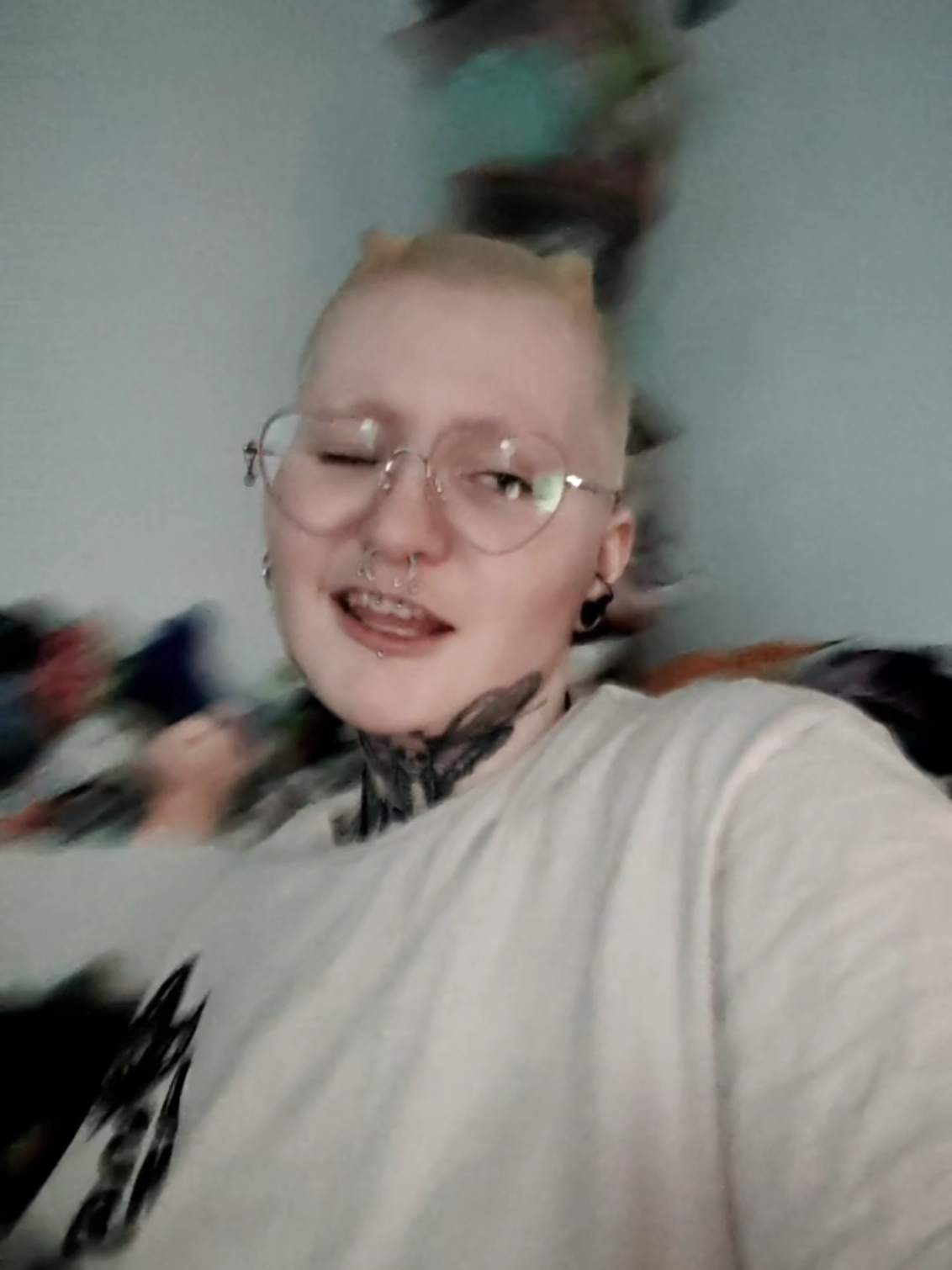 @Kimochi📼👁️💀🫀