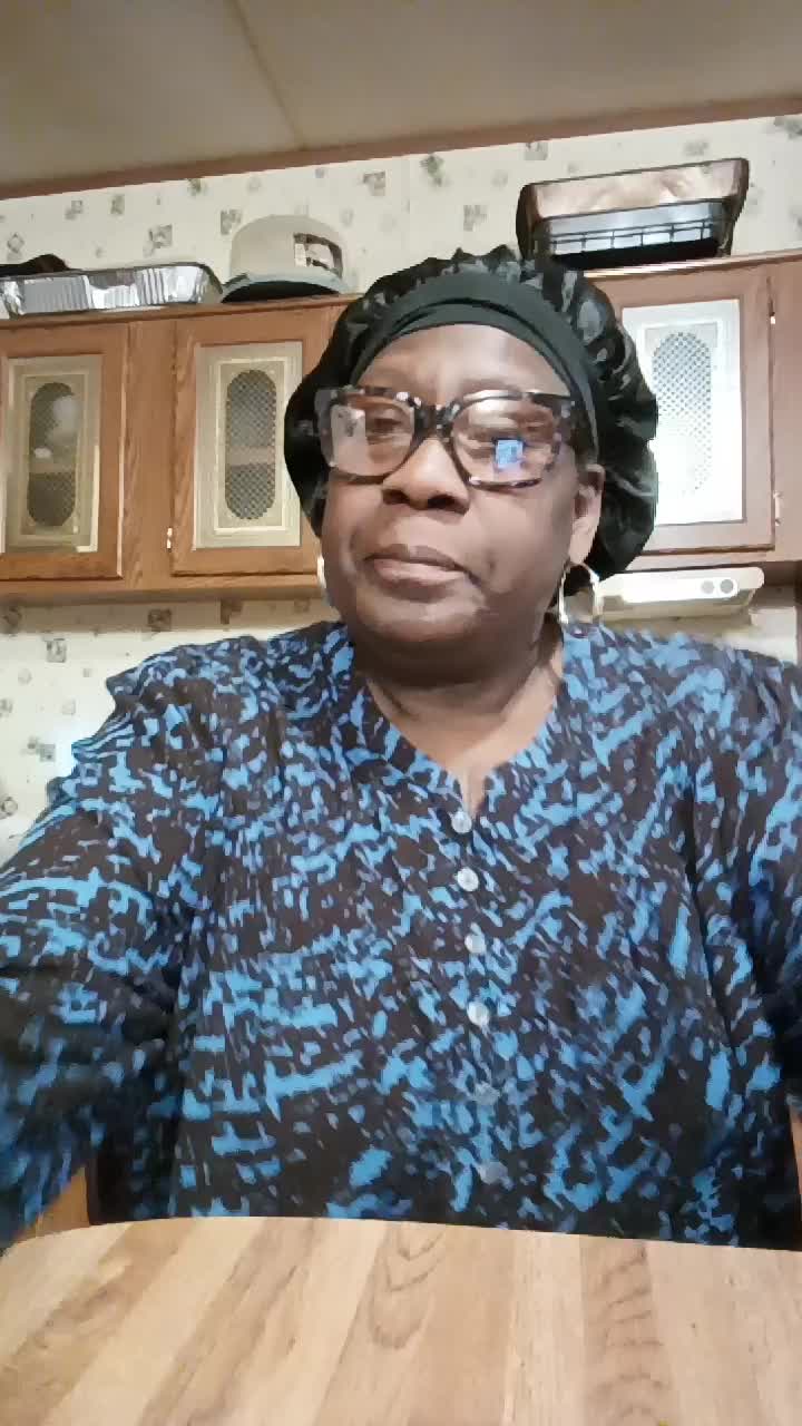 @auntee_carol4life
