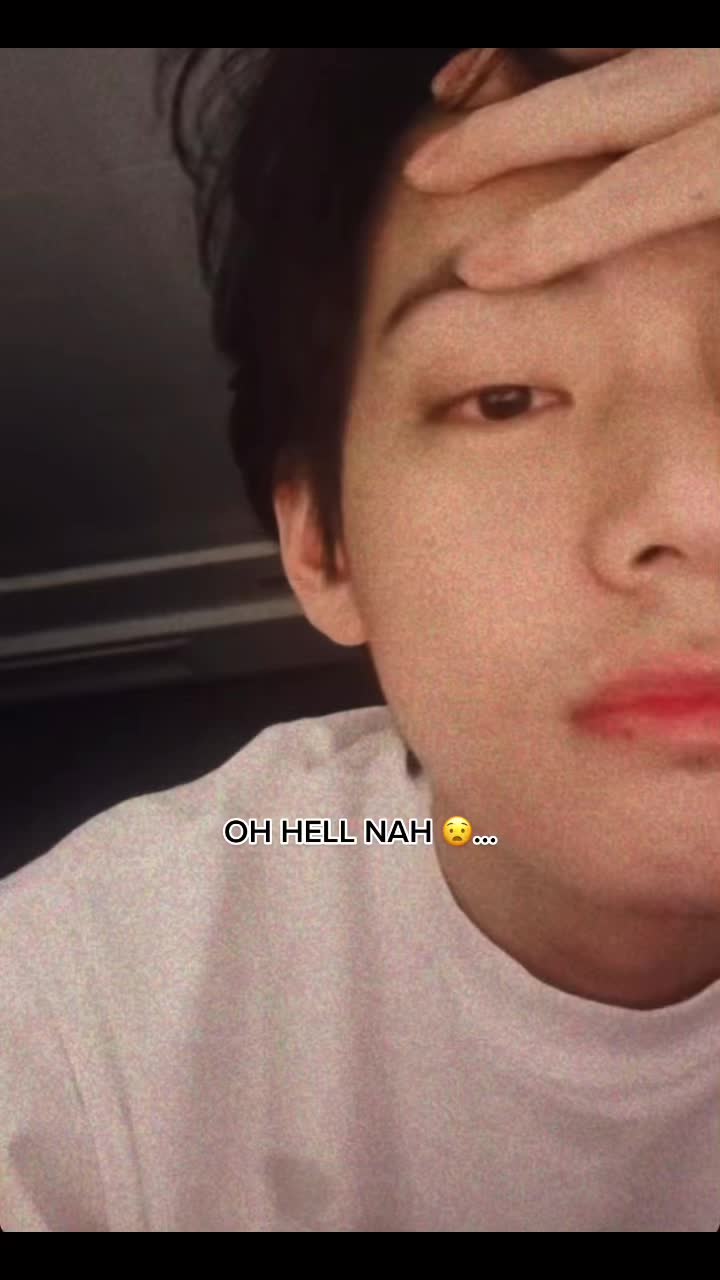 @⁷