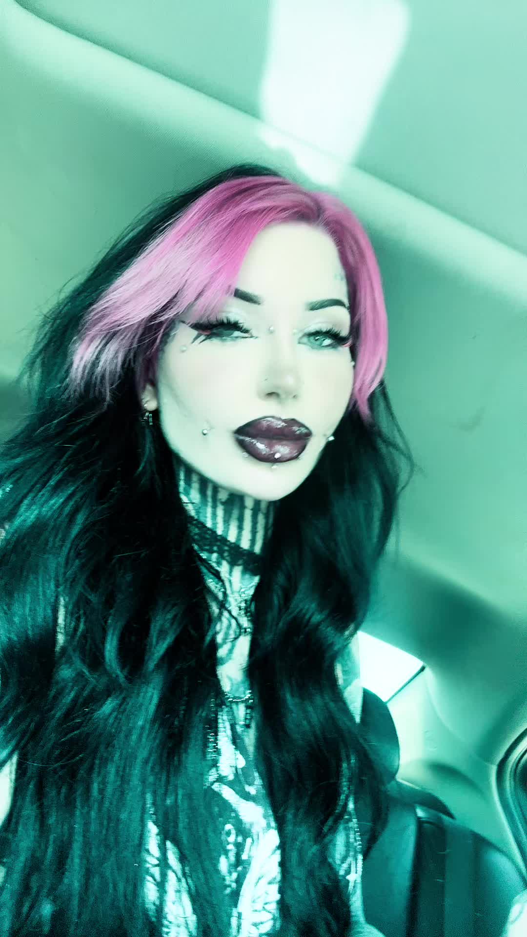 @xocoffinshorty