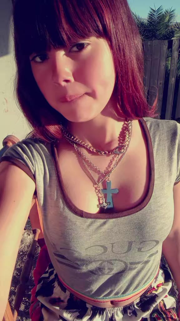 @Valentina