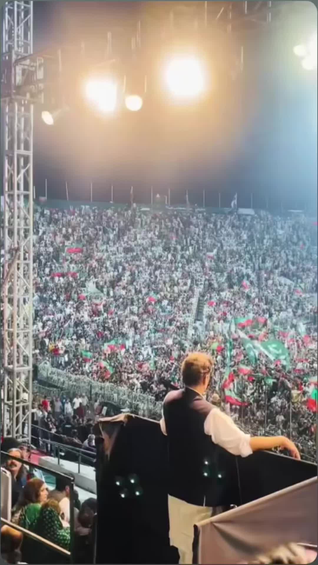 @SYED &Aring;D&Iuml;L ❤️ BaChA ❤️🥀