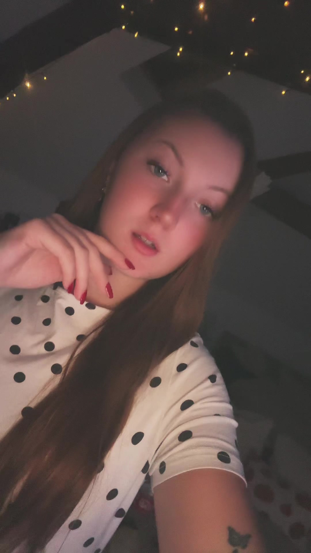 @𝚊𝚞𝚛𝚘𝚛𝚎 🌺