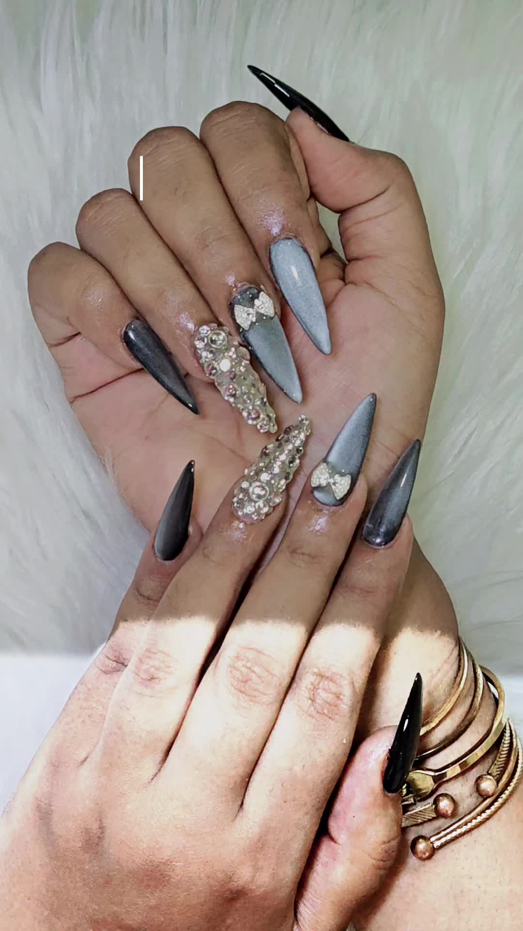 @𝓓𝓱𝓪𝓷𝓬𝔂 𝓢𝓽𝓾𝓭𝓲𝓸 🕊️