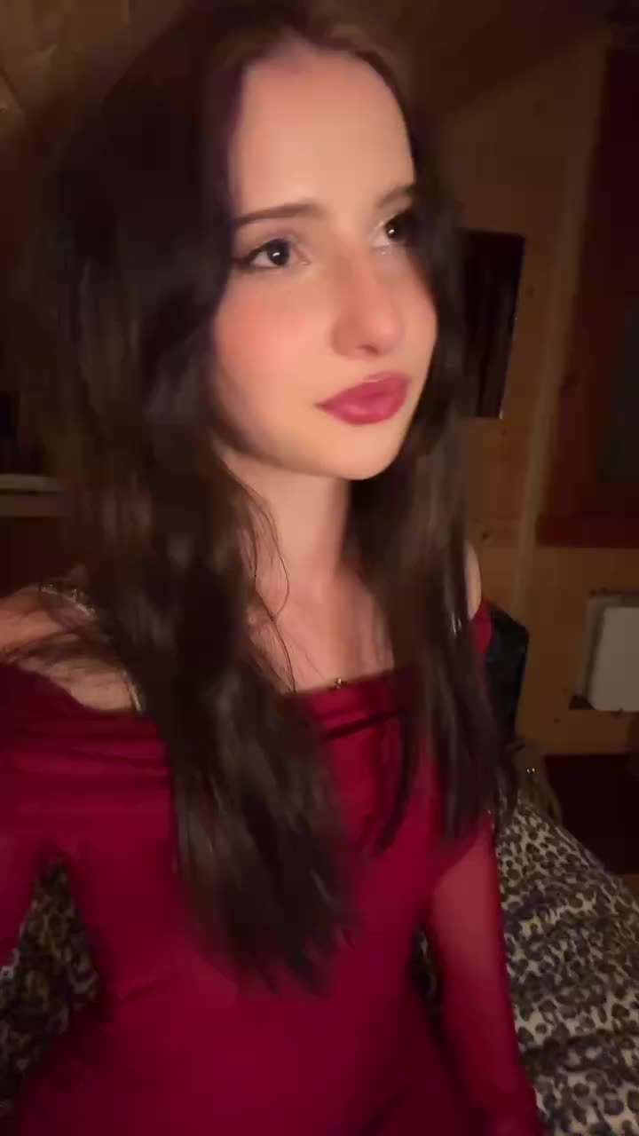 @Юлька🎀