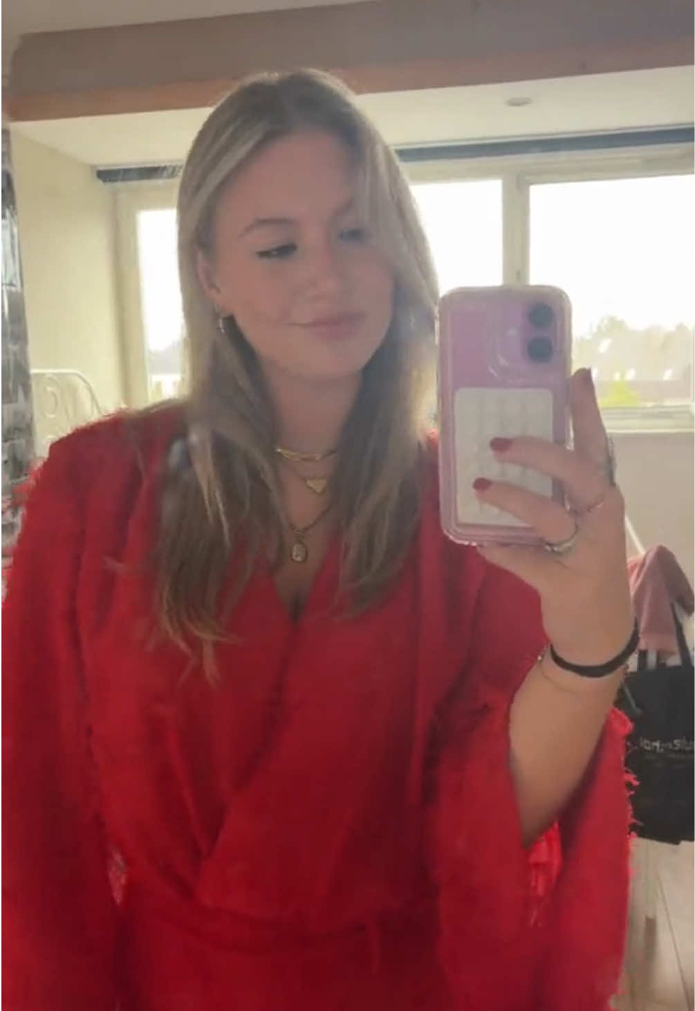 @Romee 💓