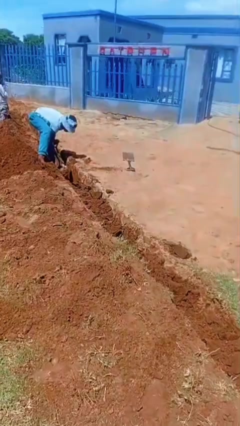@NKOSIE .GATSHEN .INDLOVU