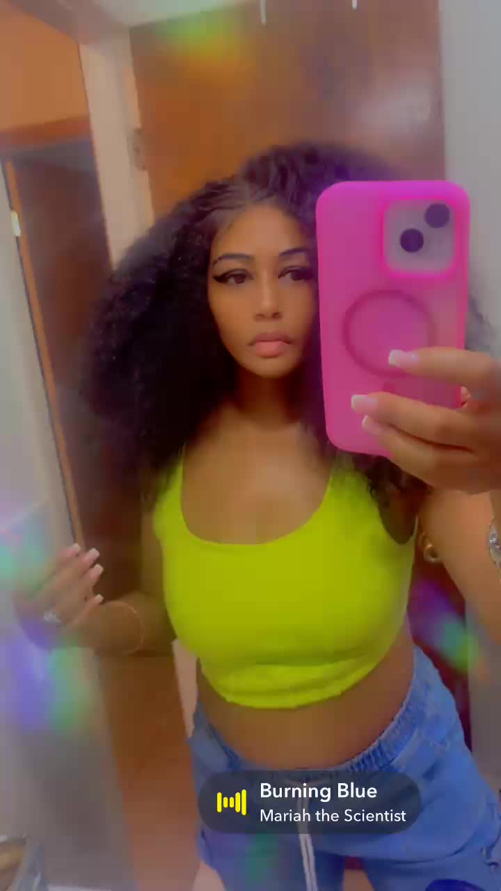 @Baddy_BoutDatBusine$$🌈🌈♎️