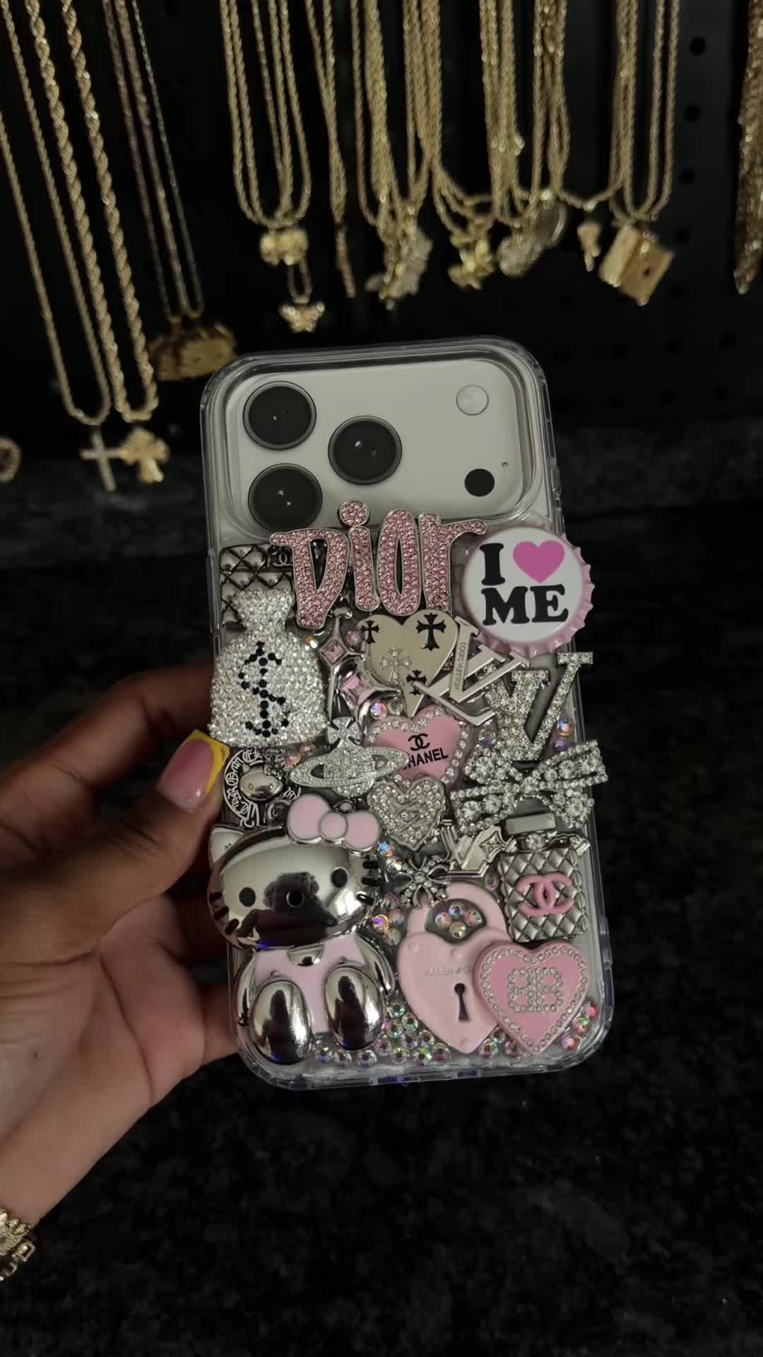 @#1 CHARM + ACCESSORY PLUG 🌟