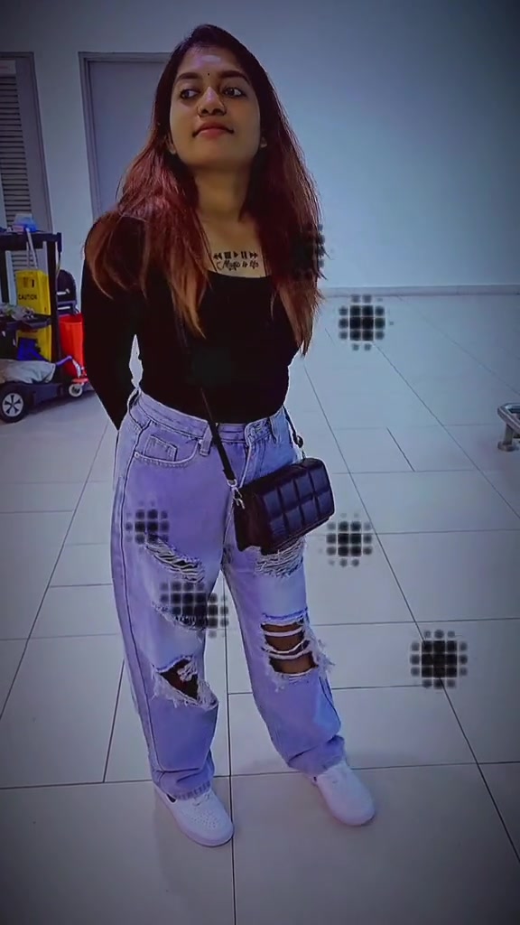 @Shaliny🐼