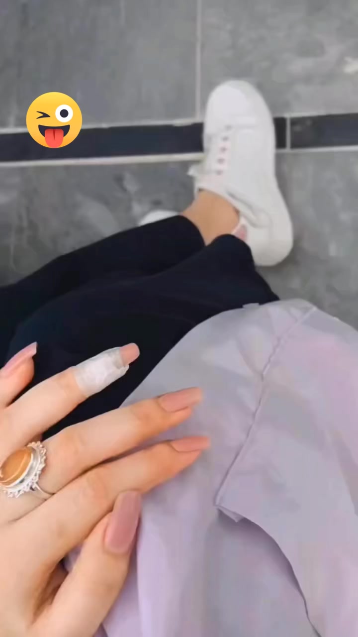 @Sana queen