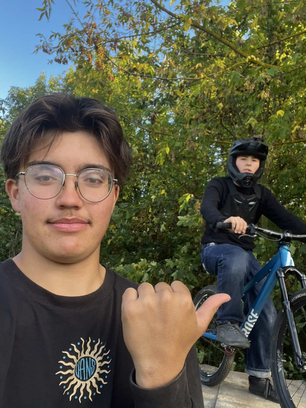 @Johnnyschmidt_mtb