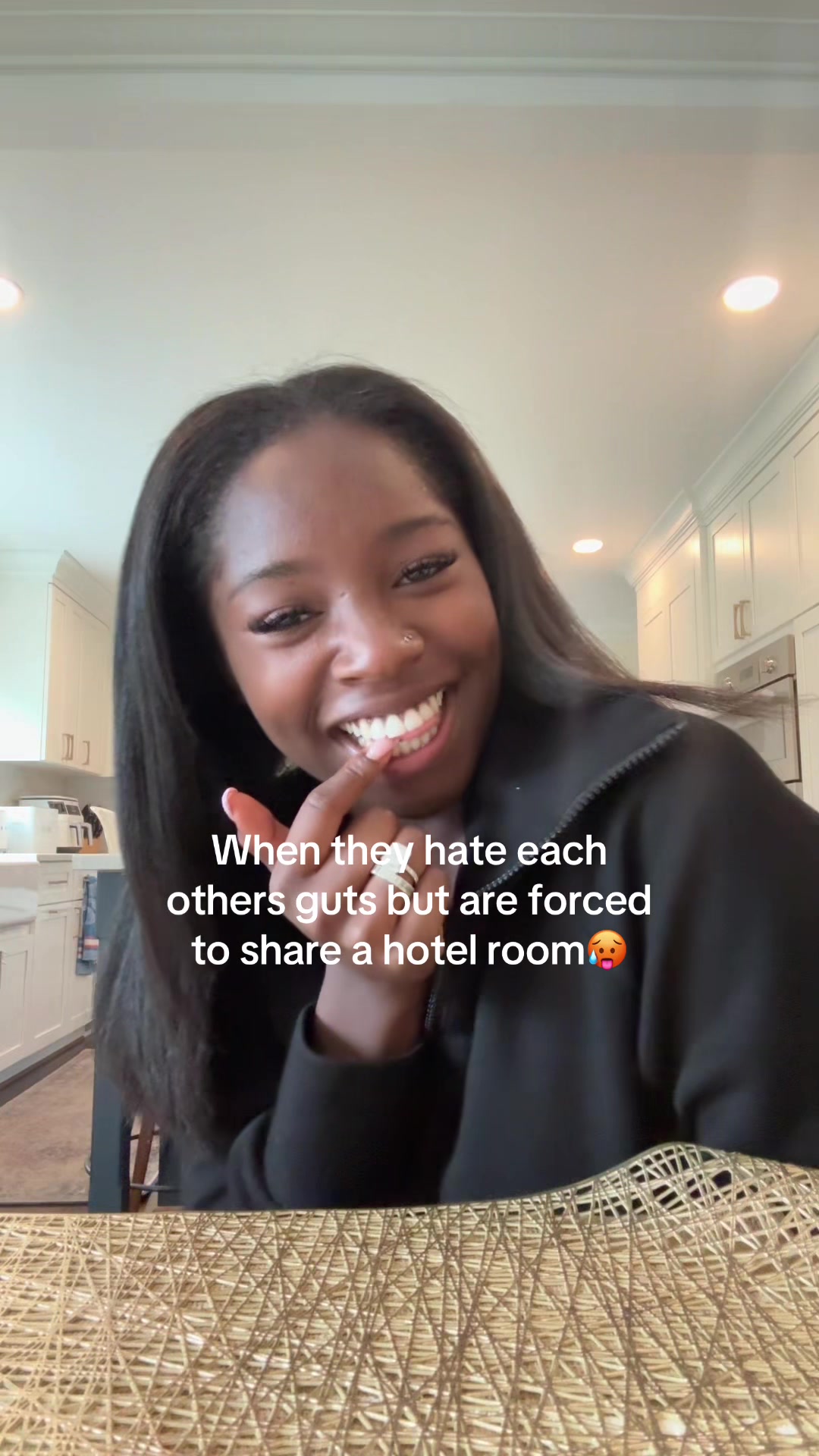 @Kam ✨